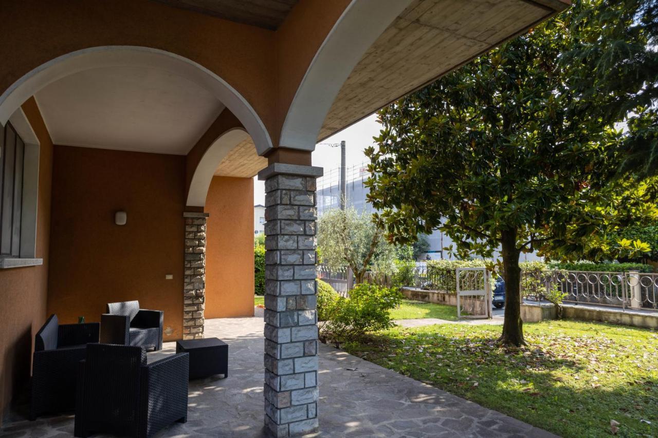 Villa Casa Mercedes Desenzano del Garda Exterior foto